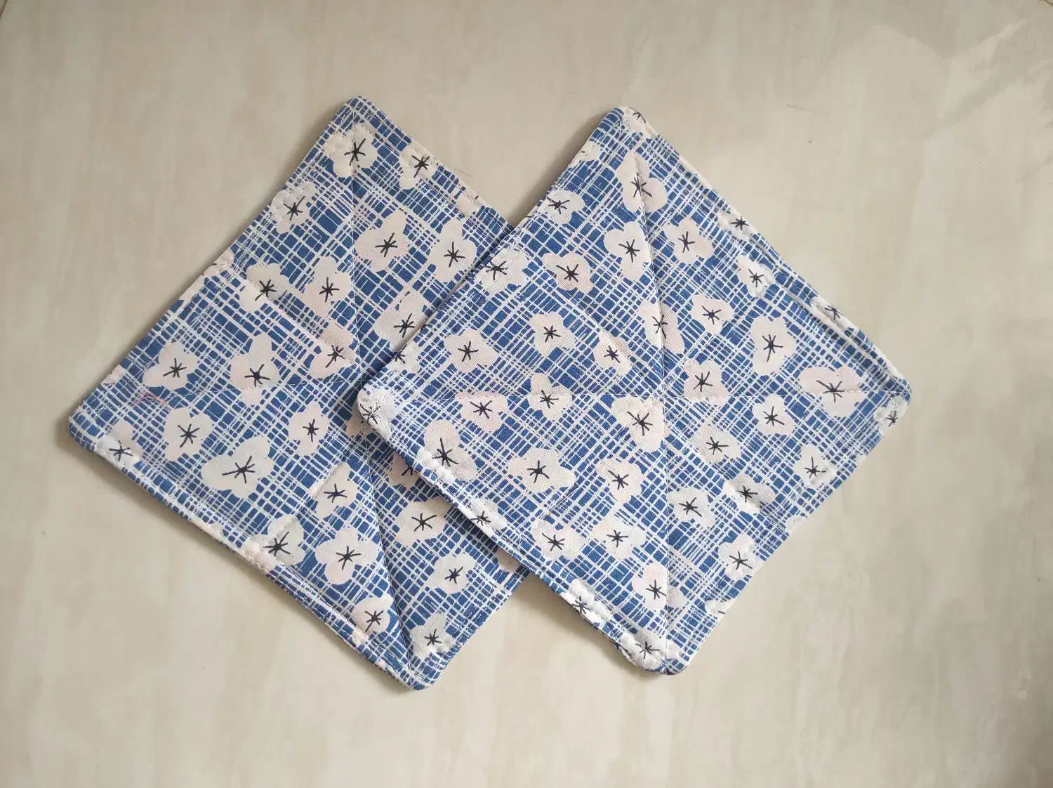 دستگیره نسوز پارچه ای|سفره، حوله، دستمال آشپزخانه|بروجرد, |دیوار