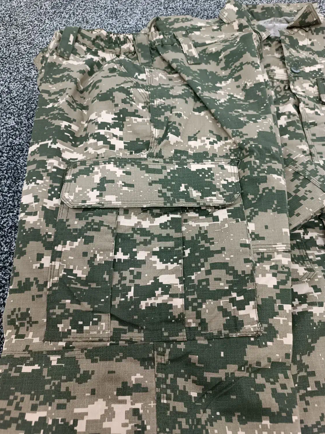 حراج لباس تاکتیکال/جنس ضخیم|لباس|یزد, |دیوار