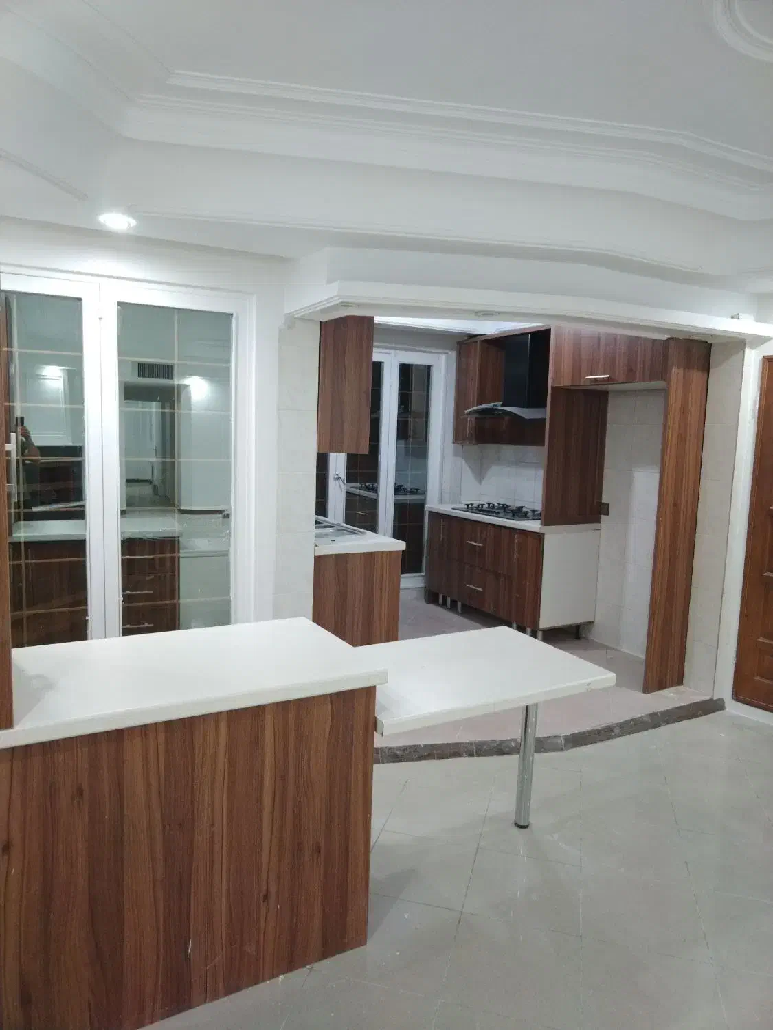 رهن و اجاره آپارتمان 100 متری آلاله شرقی|اجارهٔ آپارتمان|تهران, سازمان آب|دیوار