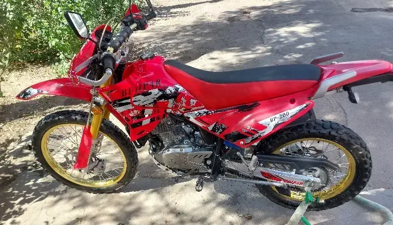 تریل 200cc بهپر|موتورسیکلت|نیشابور, پنجراه|دیوار