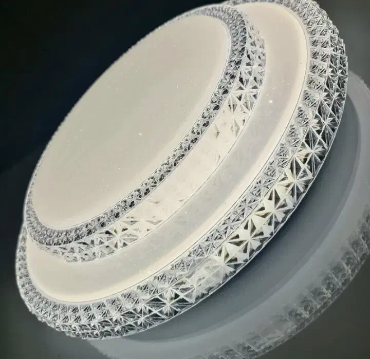 سقفی لوکس مدل دو طبقه با نور ۳ حالته|لامپ و چراغ|کرج, چمران|دیوار