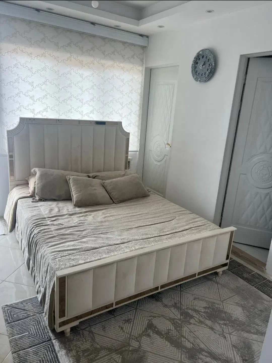 فروش واحد ۱۱۷ متری در مرکز شهر|فروش آپارتمان|بندر انزلی, گلسرخ|دیوار