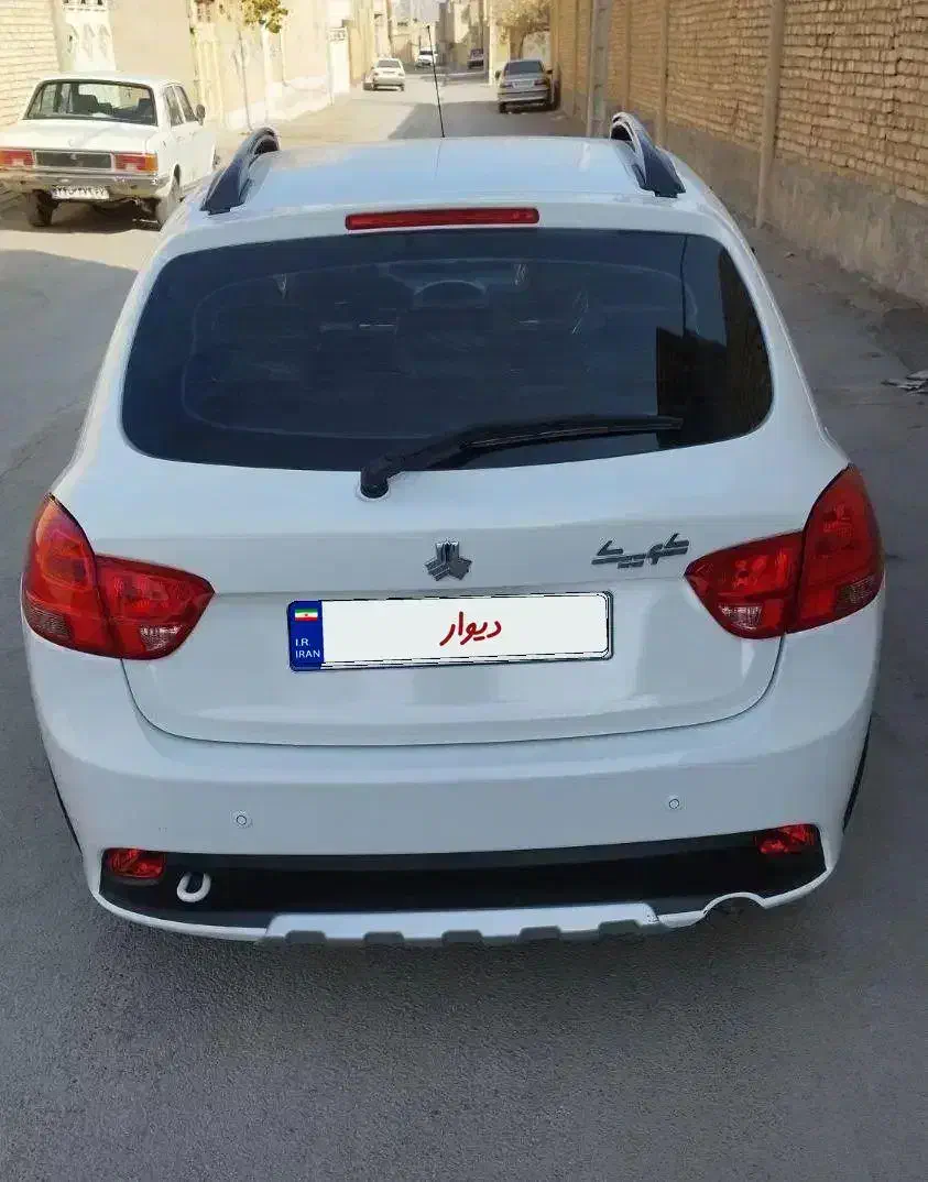 کوییک اس ۴۰۳ بدون رنگ|خودرو سواری و وانت|لنجان, |دیوار