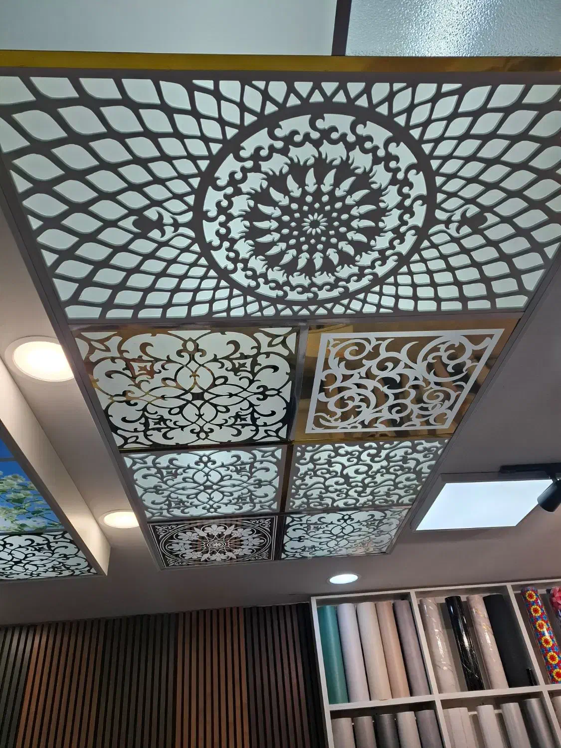 پخش چمن،برچسب،سقف کاذب کرج تایل|مصالح و تجهیزات ساختمان|کرج, دهقان ویلا|دیوار