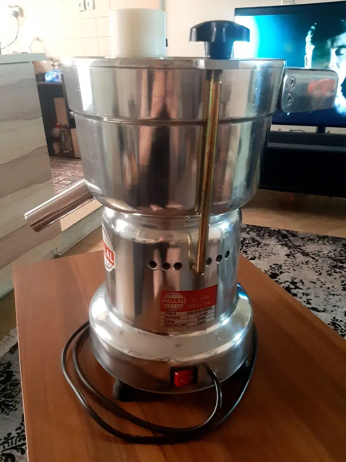 آبمیوه گیری صنعتی هلال G100|آبمیوه‌گیر و آب‌مرکبات‌گیر|تهران, سلسبیل جنوبی|دیوار