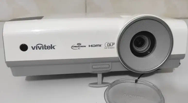 ویدئو پروژکتور وی وی تک|تلویزیون و پروژکتور|اندیمشک, |دیوار