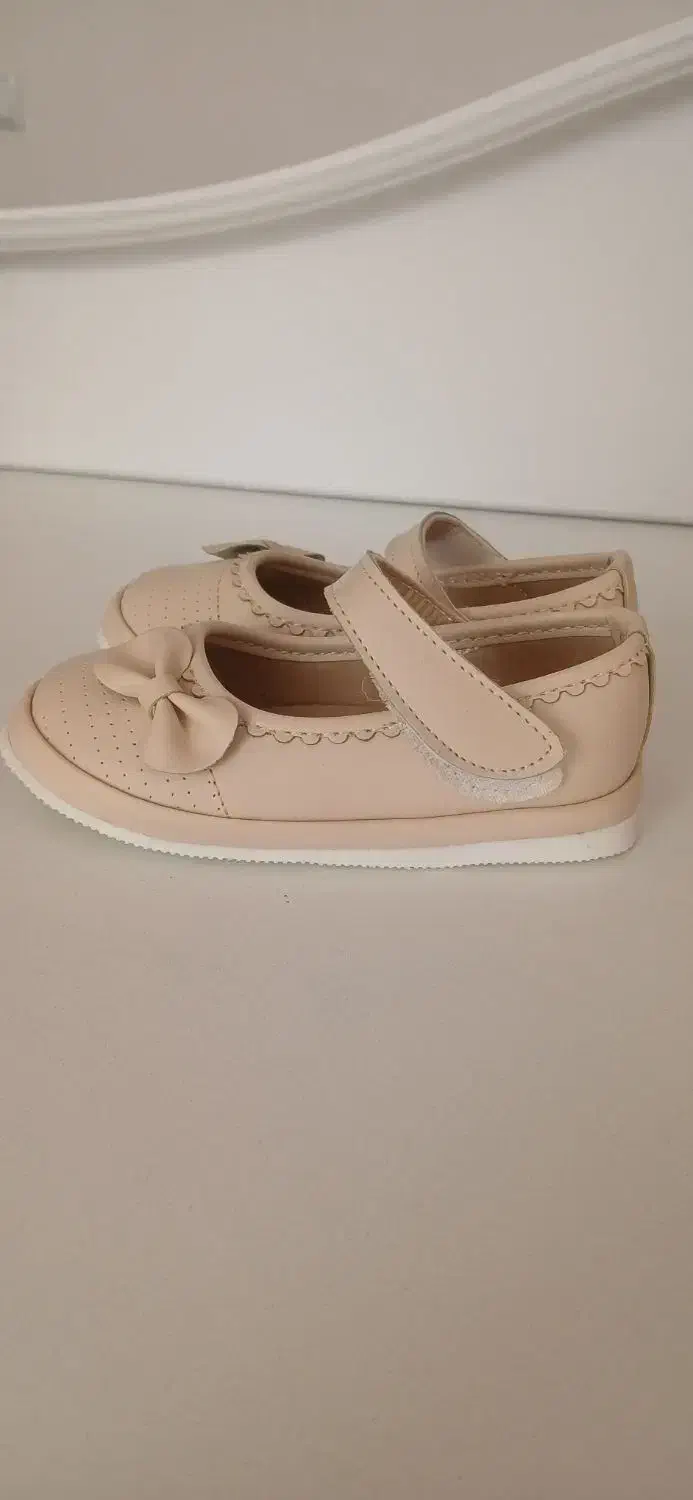 نوزادی نو و تمیز|کفش و لباس بچه|اراک, |دیوار