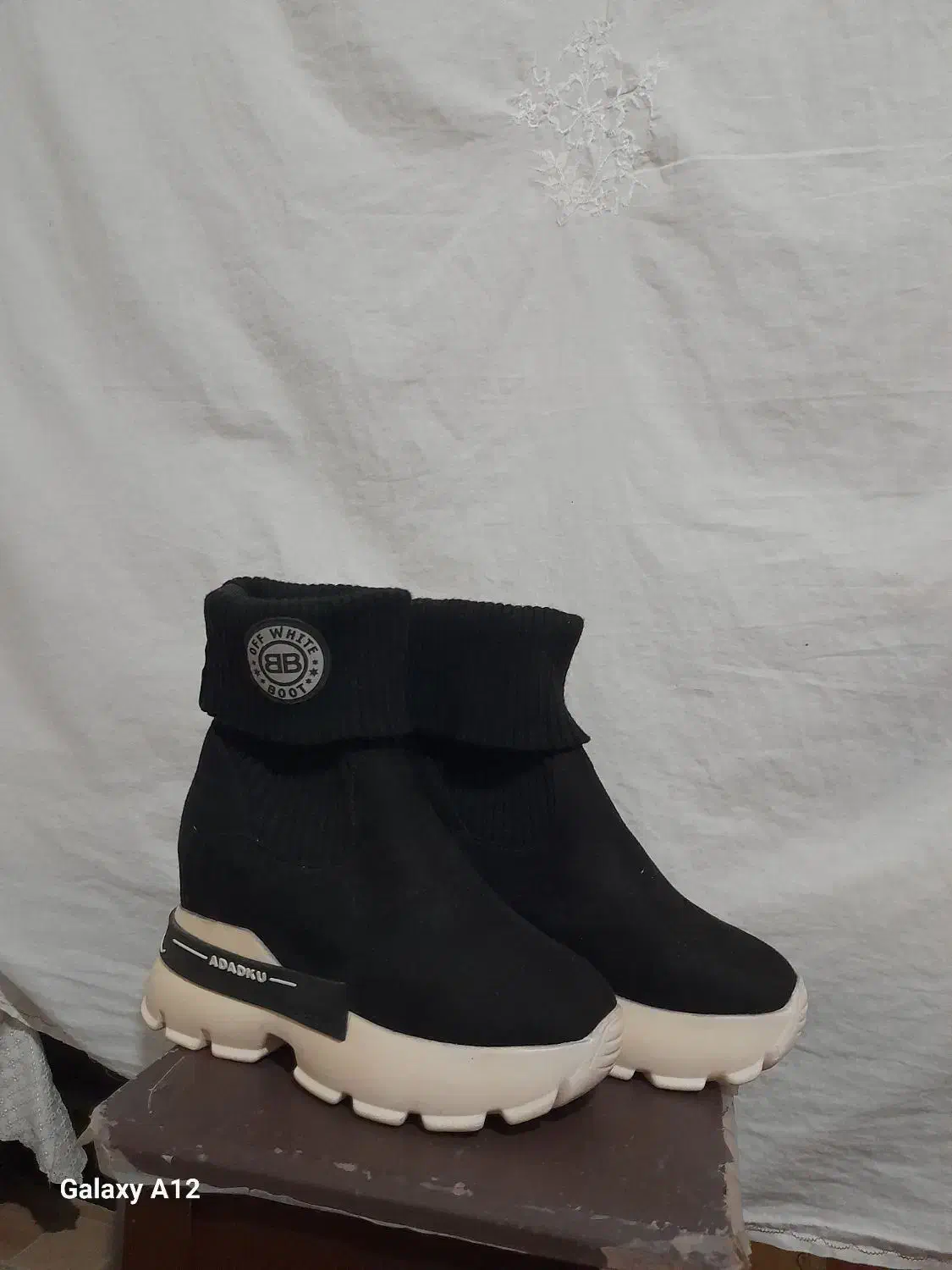 کفش بوت ونیم بوت کاملا نو|کیف، کفش، کمربند|صفادشت, |دیوار