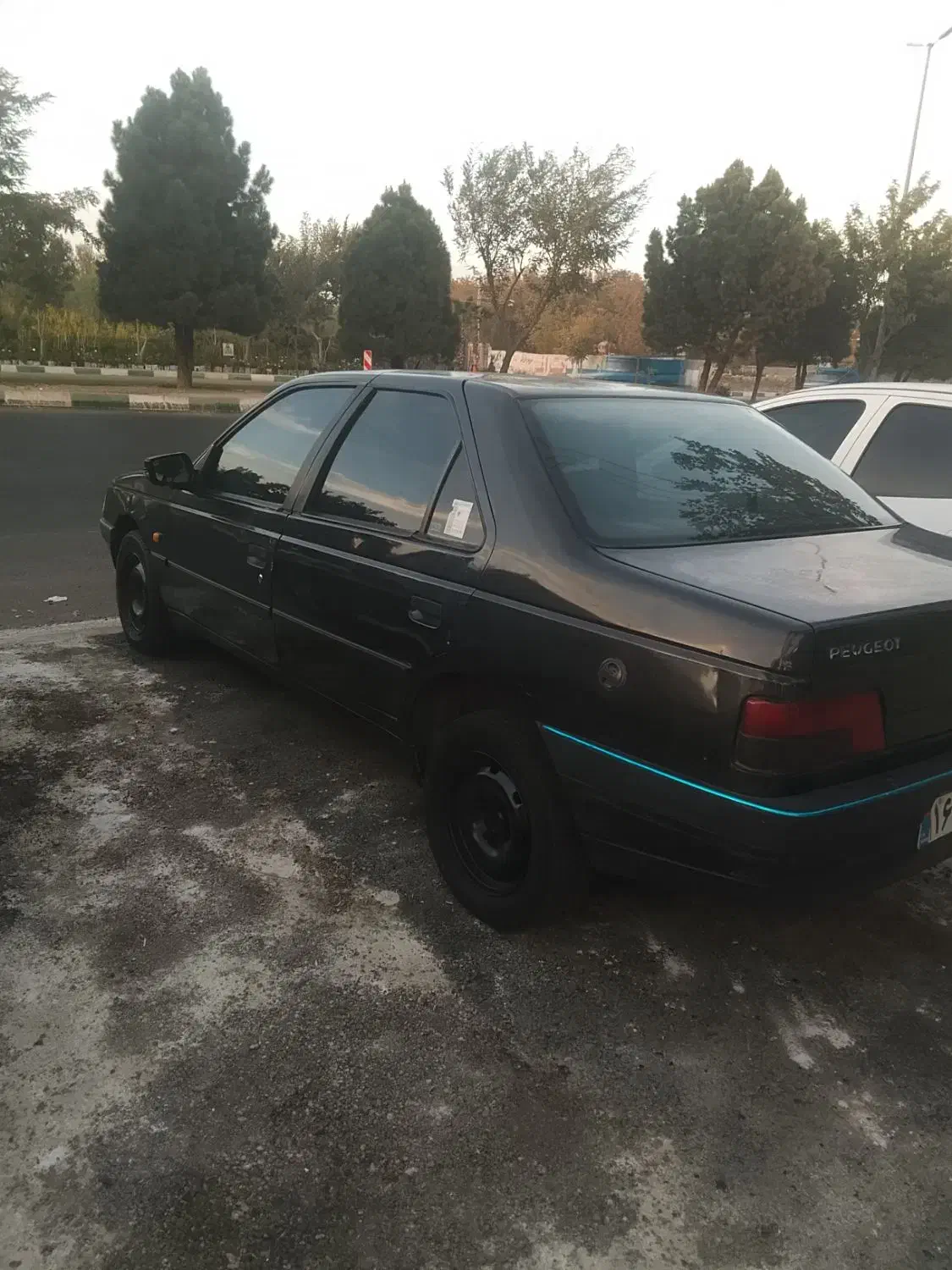 پژو 405 مدل 88دوگانه کارخانه|خودرو سواری و وانت|ماهدشت, |دیوار