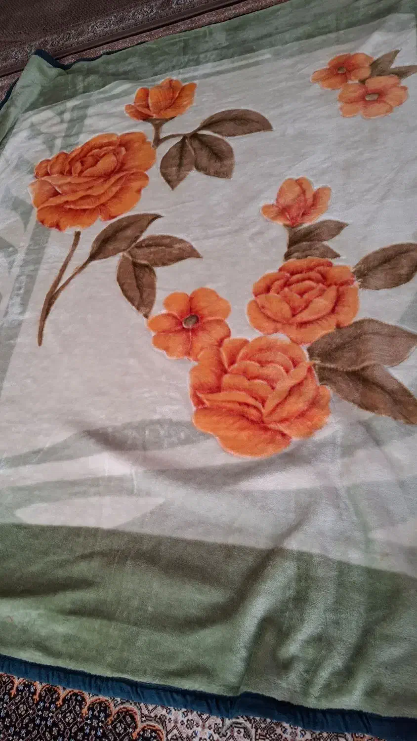 پتوی دونفره  دولایه در حدنو|رختخواب، بالش، پتو|تبریز, |دیوار