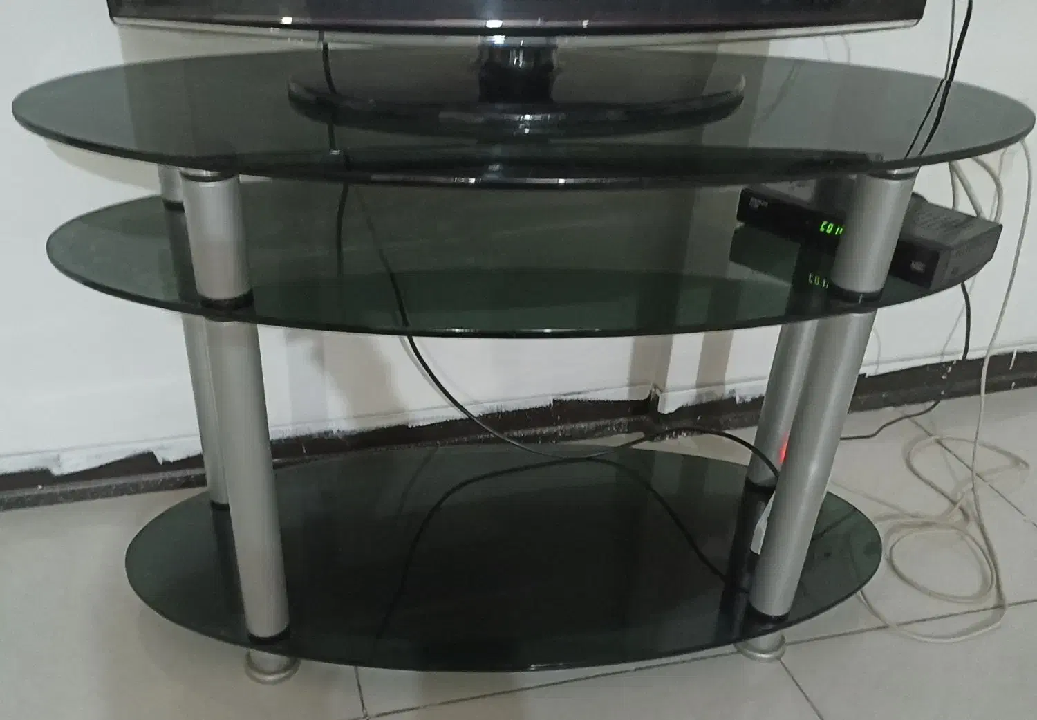 میز تلویزیون شیشه ای|میز تلویزیون|تهران, اتابک|دیوار