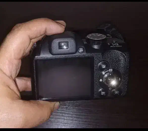 دوربین عکاسی در حد نو|دوربین عکاسی و فیلمبرداری|اردبیل, |دیوار