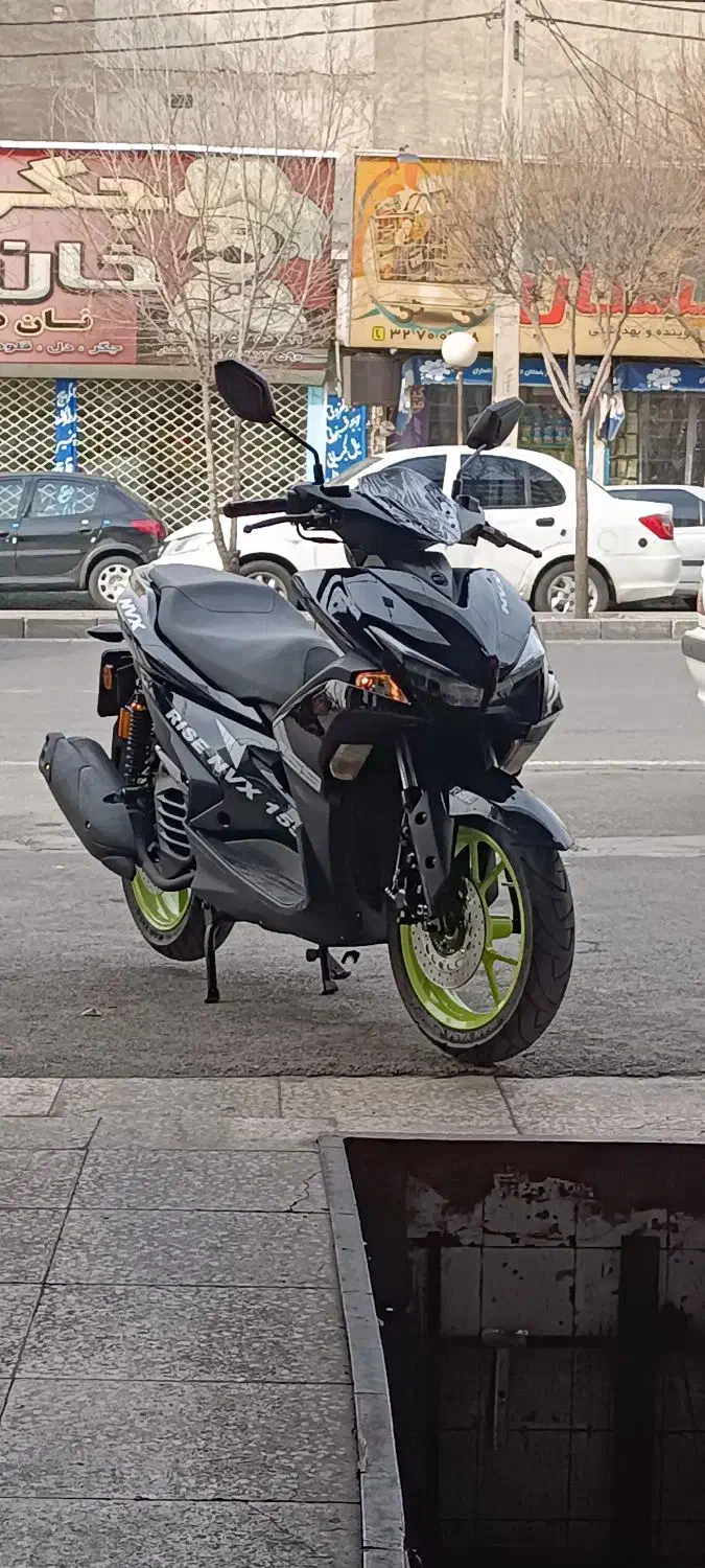 ایروکس ۱۴۰۲|موتورسیکلت|کرج, ساسانی (قلمستان)|دیوار