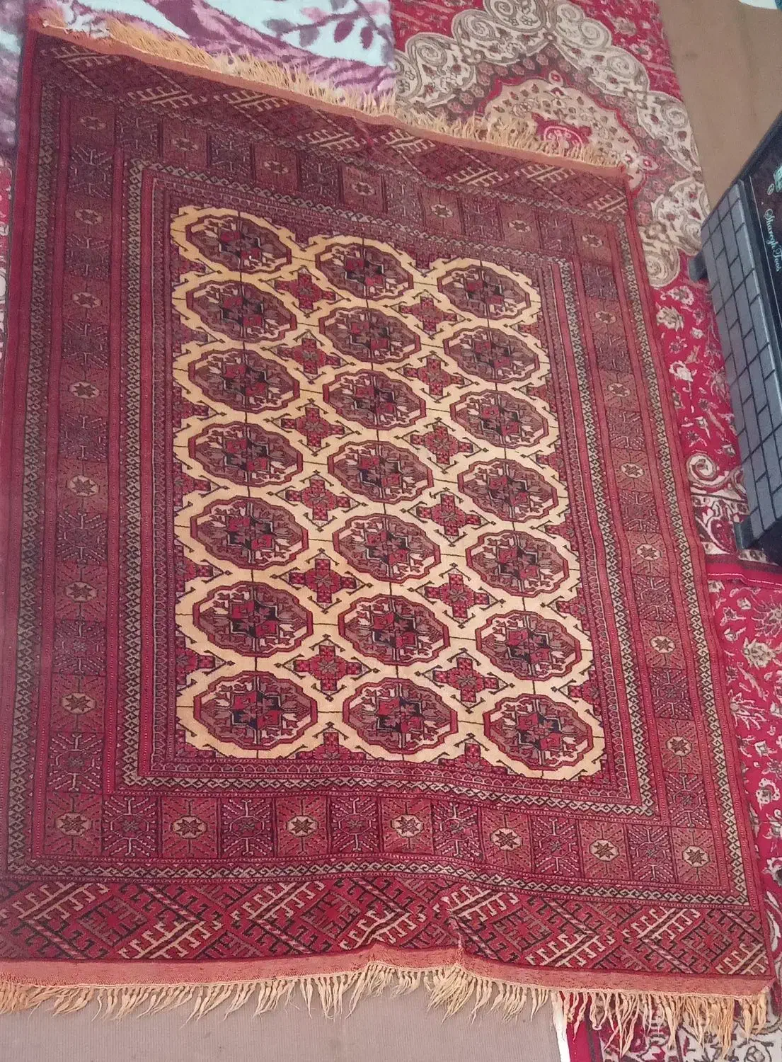 قالیچه دستباف ترکمن|فرش|گلبهار, شهر جدید گلبهار|دیوار