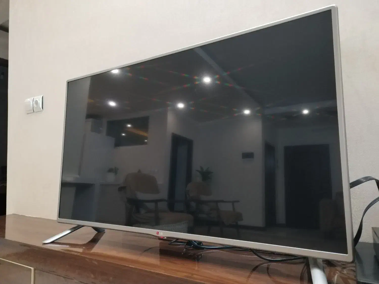 تلویزیون 47 اینچ ال‌جی کره|تلویزیون و پروژکتور|اصفهان, خواجو|دیوار