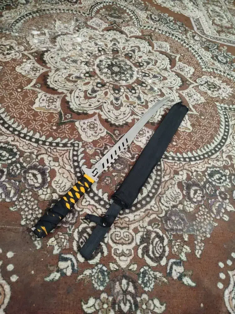 شمشراصلی|کلکسیون اشیاء عتیقه|سراوان, |دیوار