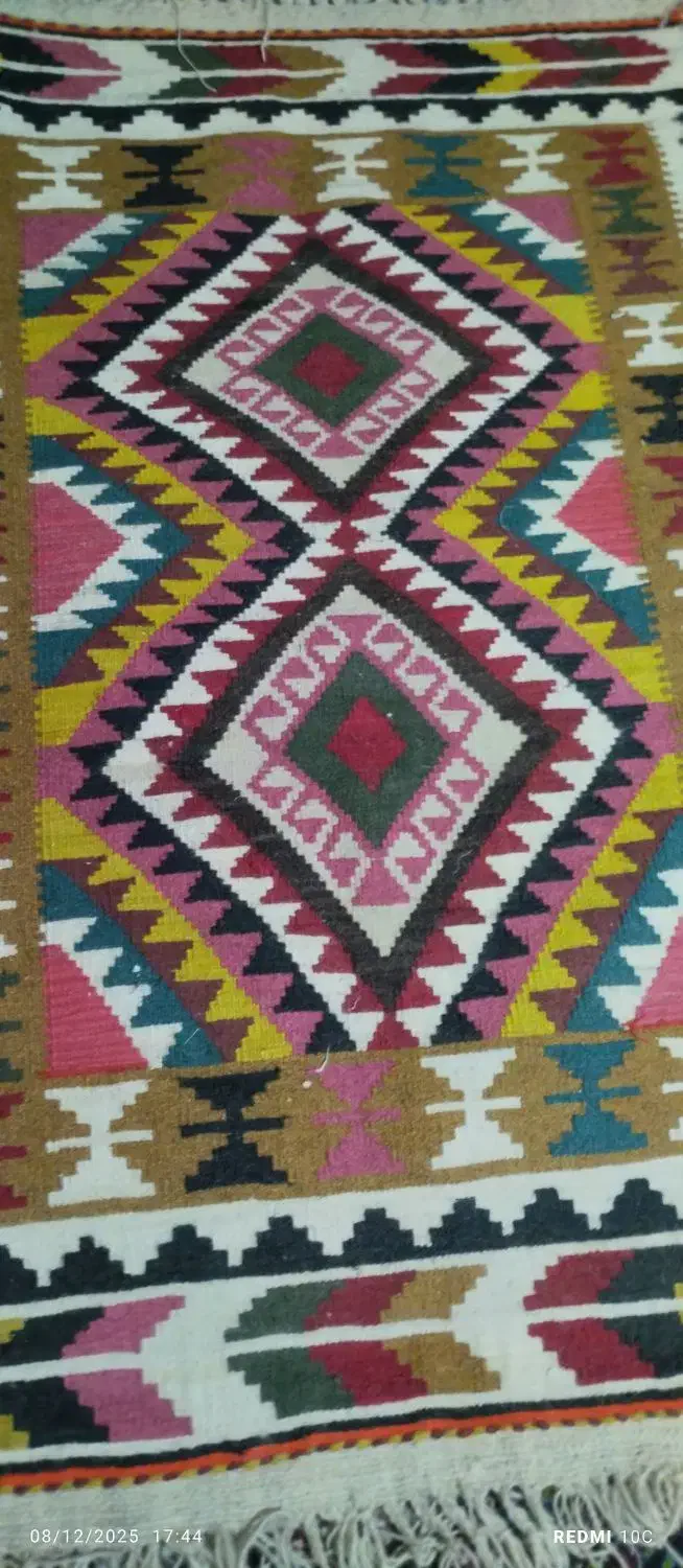 گلیم چه  صنایع دستی|گلیم، جاجیم، گبه|فیروزآباد (فارس), |دیوار