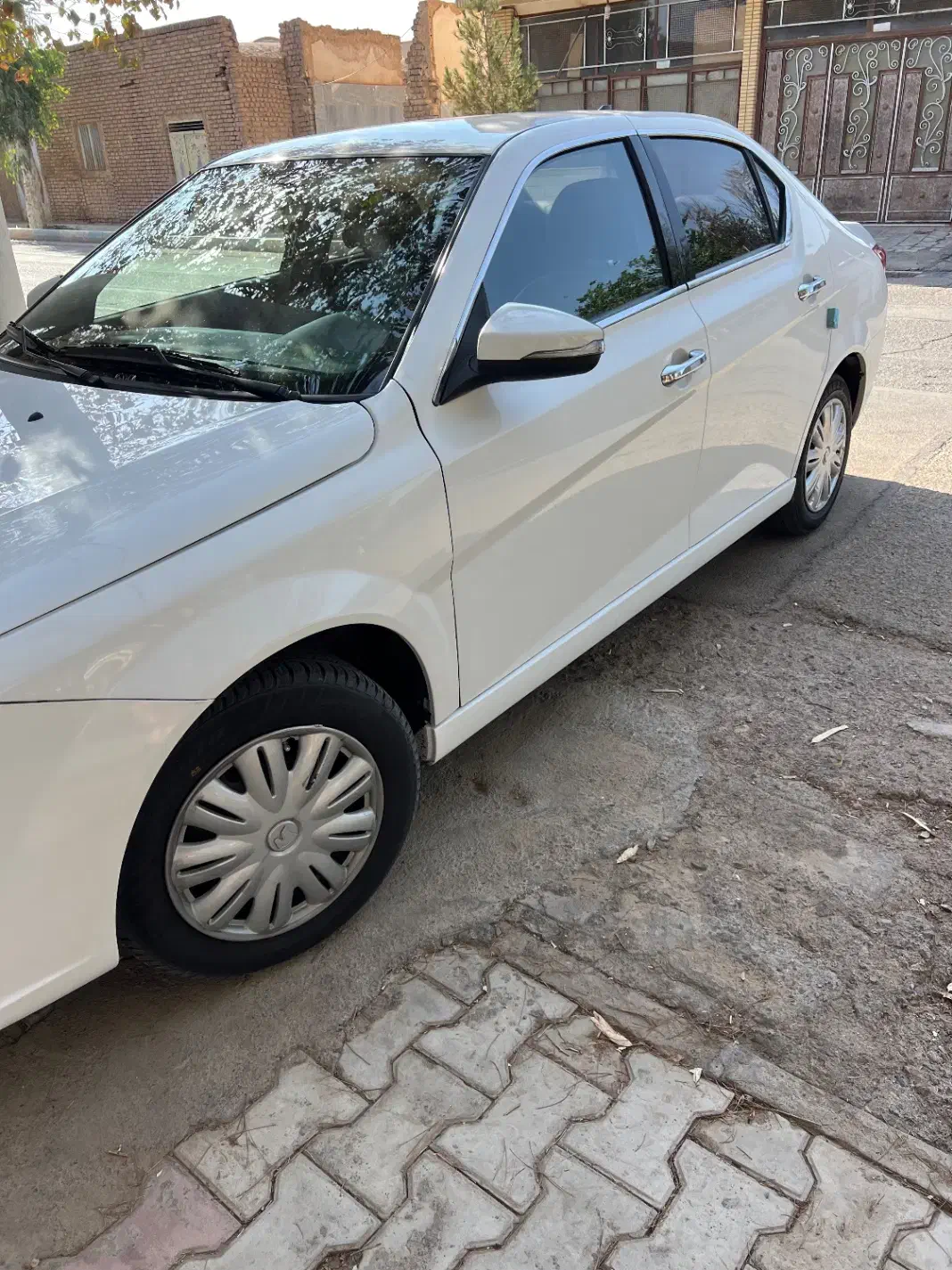 دنا پلاس|خودرو سواری و وانت|اردستان, |دیوار