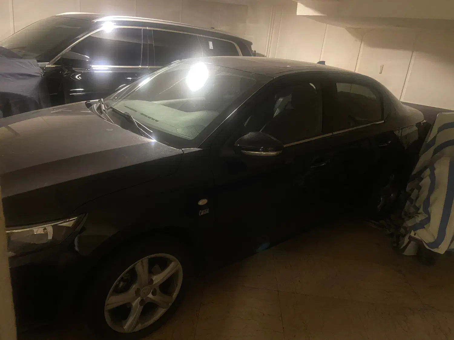 تارا v4 -اتومات -با گرم کن -گارانتی فعال|خودرو سواری و وانت|تهران, ولنجک|دیوار