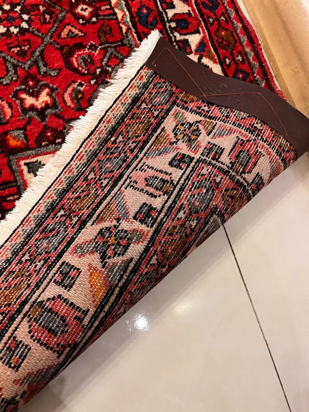 فرش کناره دستباف همدان در حد نو|فرش|تهران, دریاچه شهدای خلیج فارس|دیوار