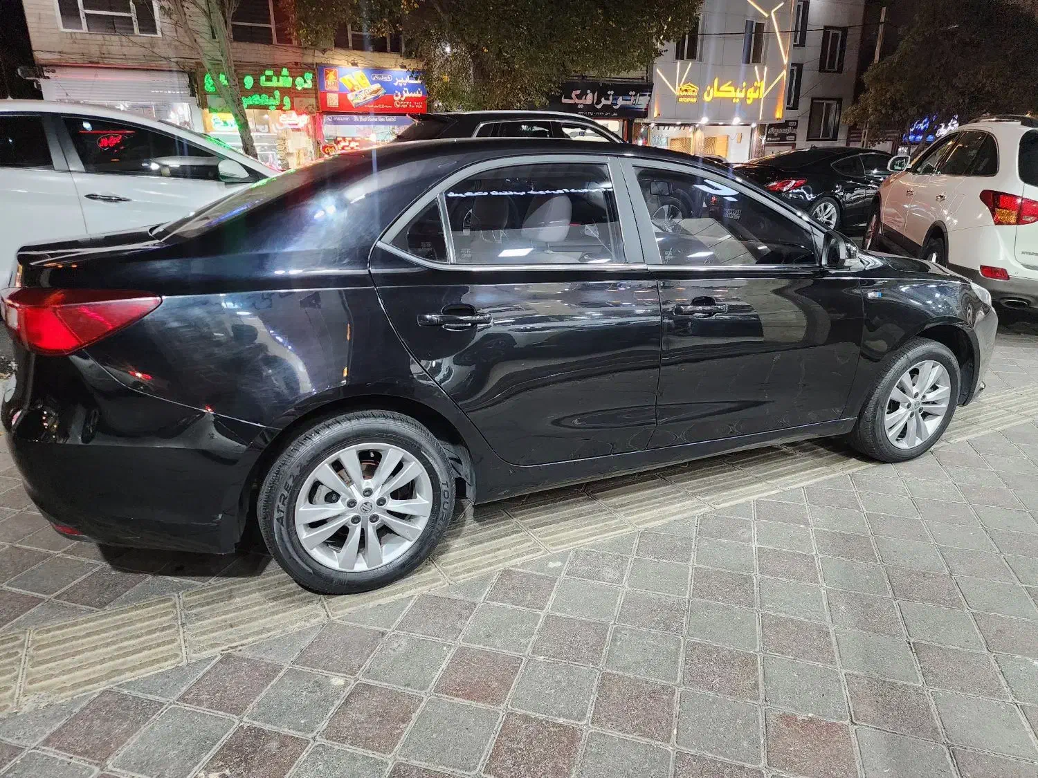 ام جی ۳۶۰|خودرو سواری و وانت|تبریز, |دیوار