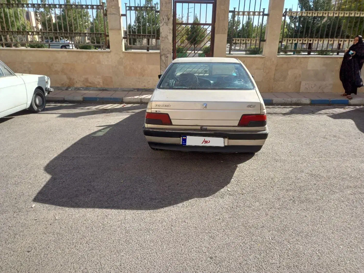 پژو ۸۳|خودرو سواری و وانت|قم, پردیسان|دیوار