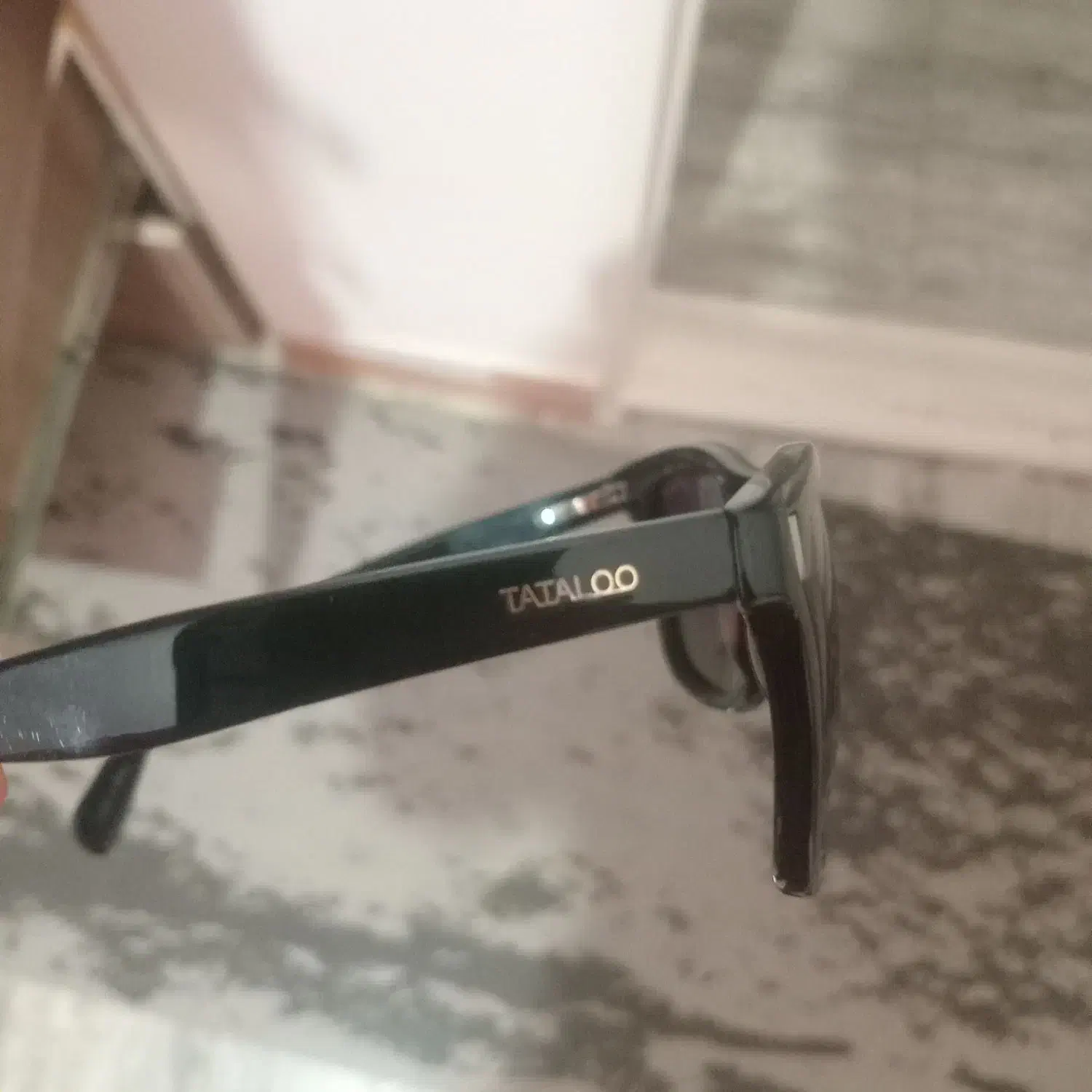 عینک برند امیر تتلو اورجینال|زیورآلات و اکسسوری|رشت, بازار|دیوار