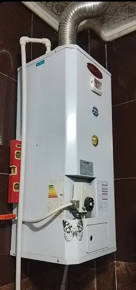 ابگرمکن 60لیتری دیواری گازی|آبگرمکن، پکیج، شوفاژ|سیرجان, |دیوار
