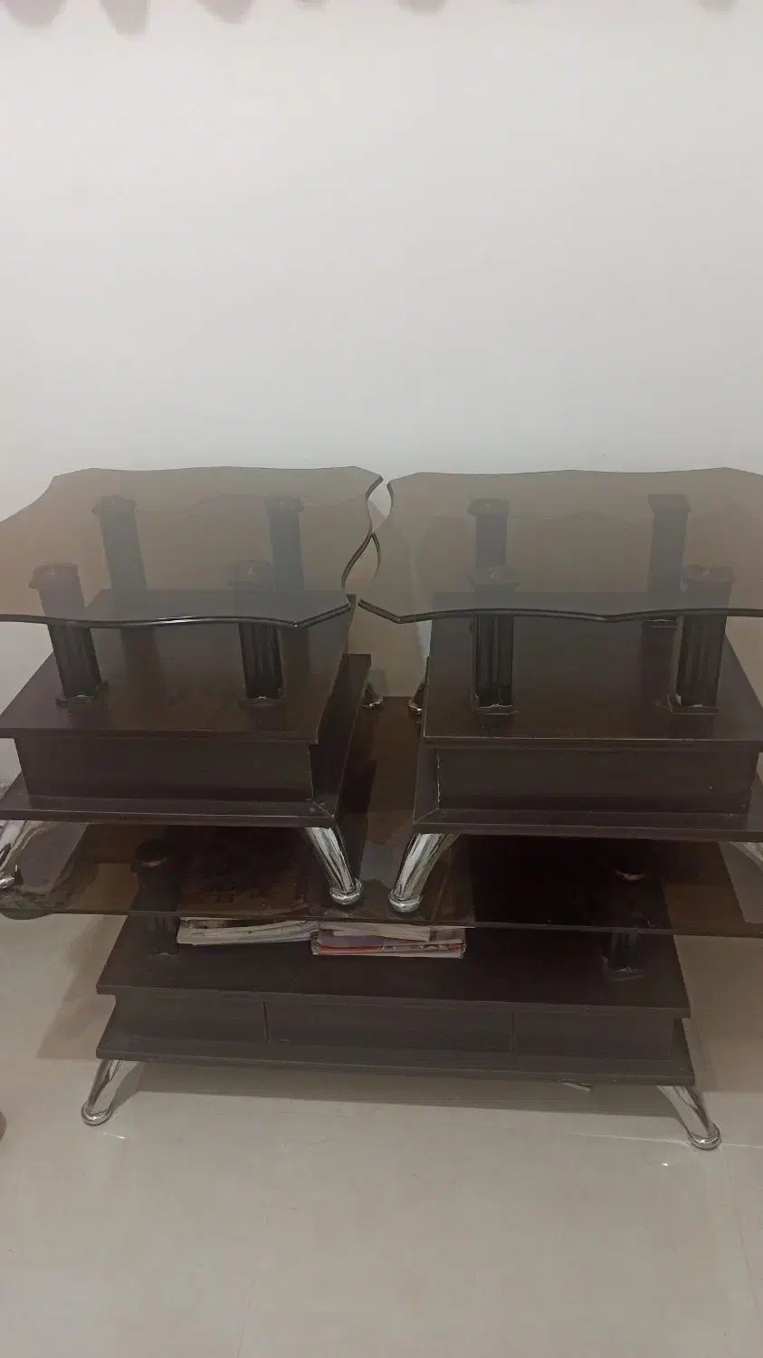 میز جلو مبلی ودو عدد عسلی|مبلمان خانگی و میز عسلی|شیروان (خراسان), |دیوار