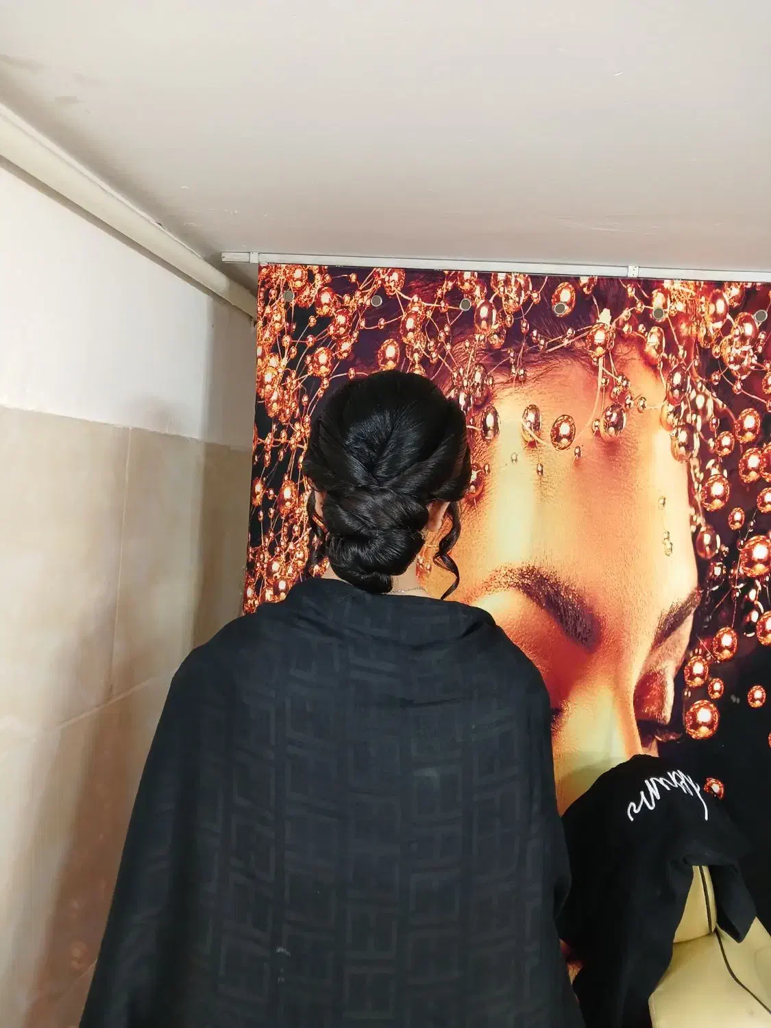 میکاپ،شنیون،رنگ و لایت،کوتاهی،بافتمو|خدمات آرایشگری و زیبایی|قم, نوبهار|دیوار