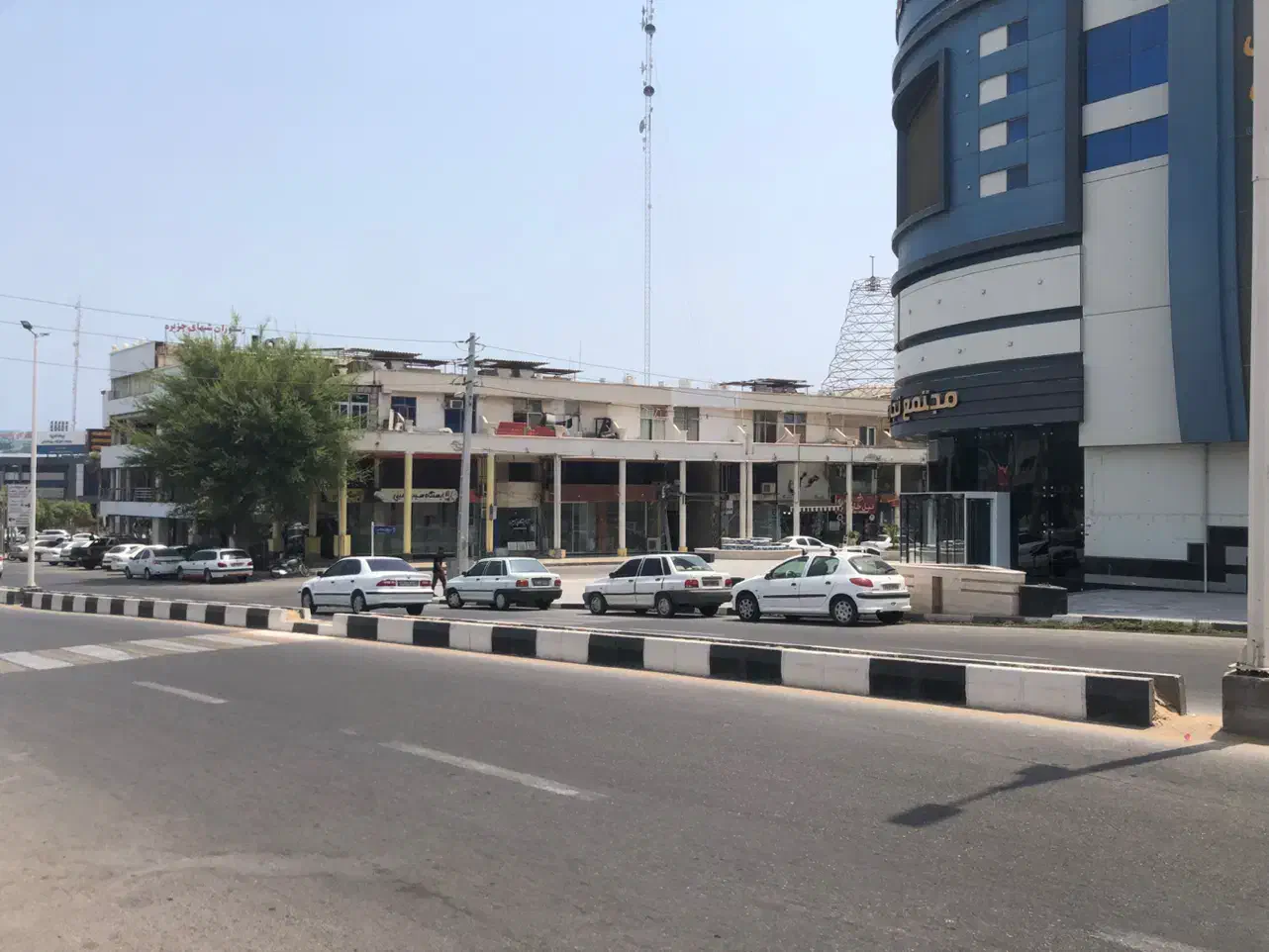 ۶۲ متر مغازه سر خیابان|فروش مغازه و غرفه|قشم, |دیوار