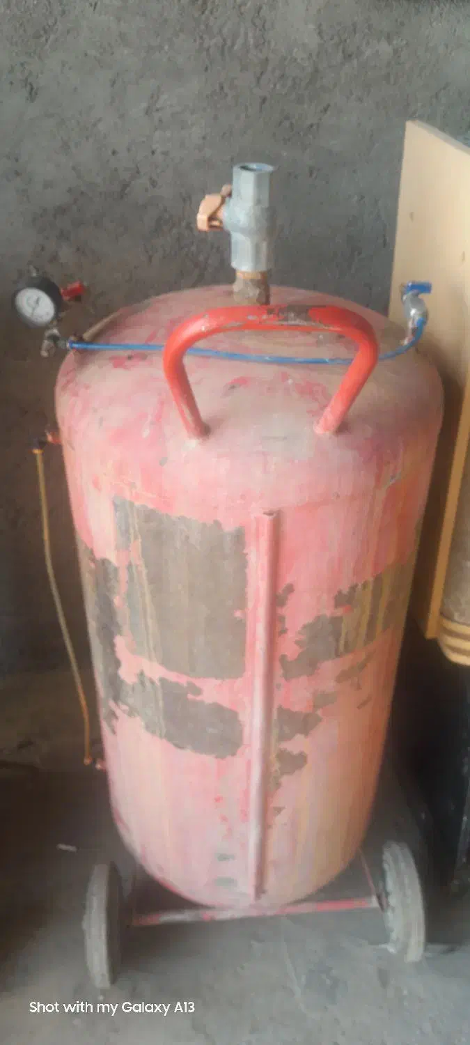 فروش ۲ عدد کف پاش به صورت تکی فروخته میشود|لوازم نظافت|نهاوند, |دیوار