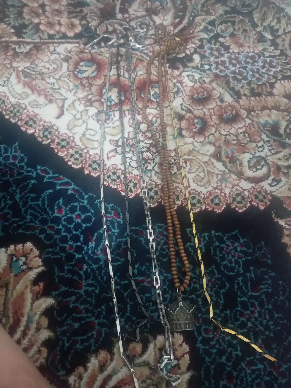 5عدد گردنبند|بدلیجات|قم, شهرک فاطمیه|دیوار