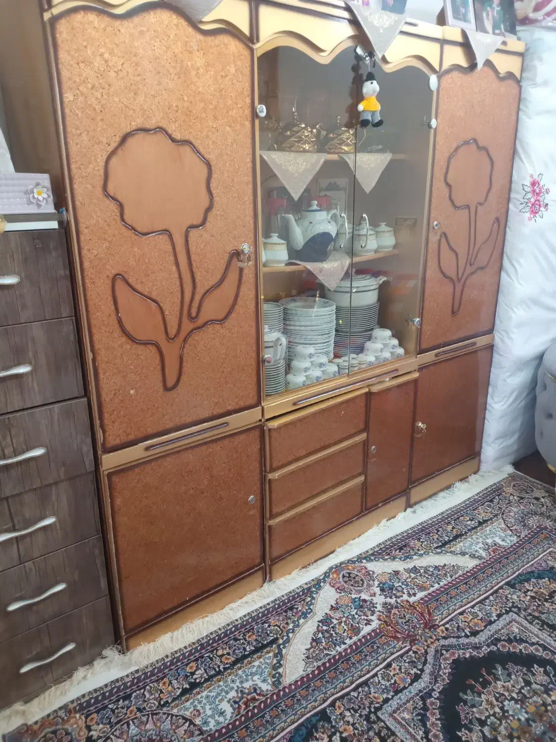 به علت کمبود جا به فروش می‌رسد تخفیف پای ماملعه|بوفه، ویترین، کنسول|سراب, |دیوار