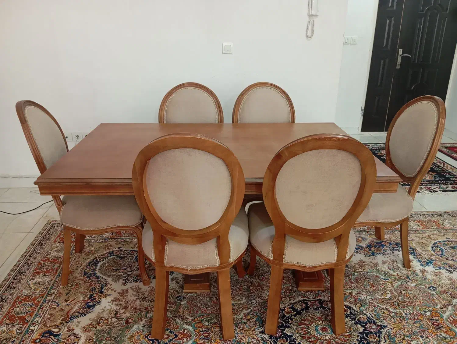 میز غذا خوری ۶ نفره|میز و صندلی غذاخوری|میانه, |دیوار