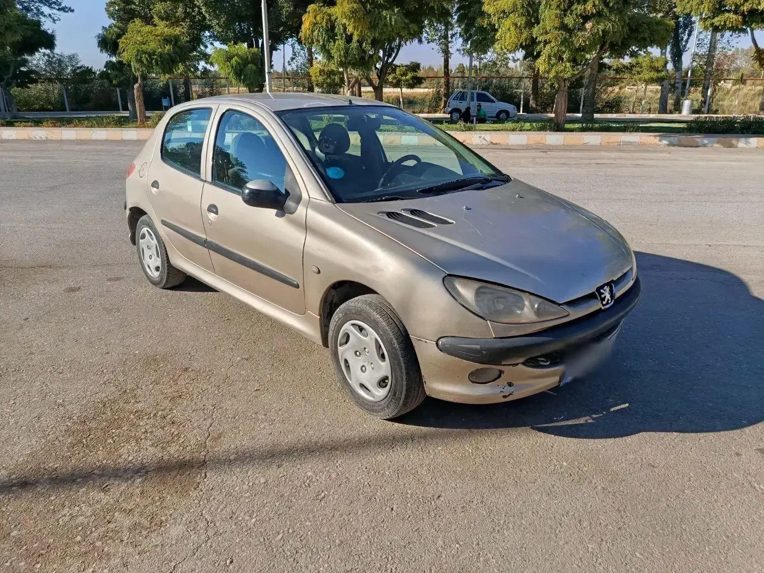 206مدل84 اقساطی|خودرو سواری و وانت|لنجان, |دیوار