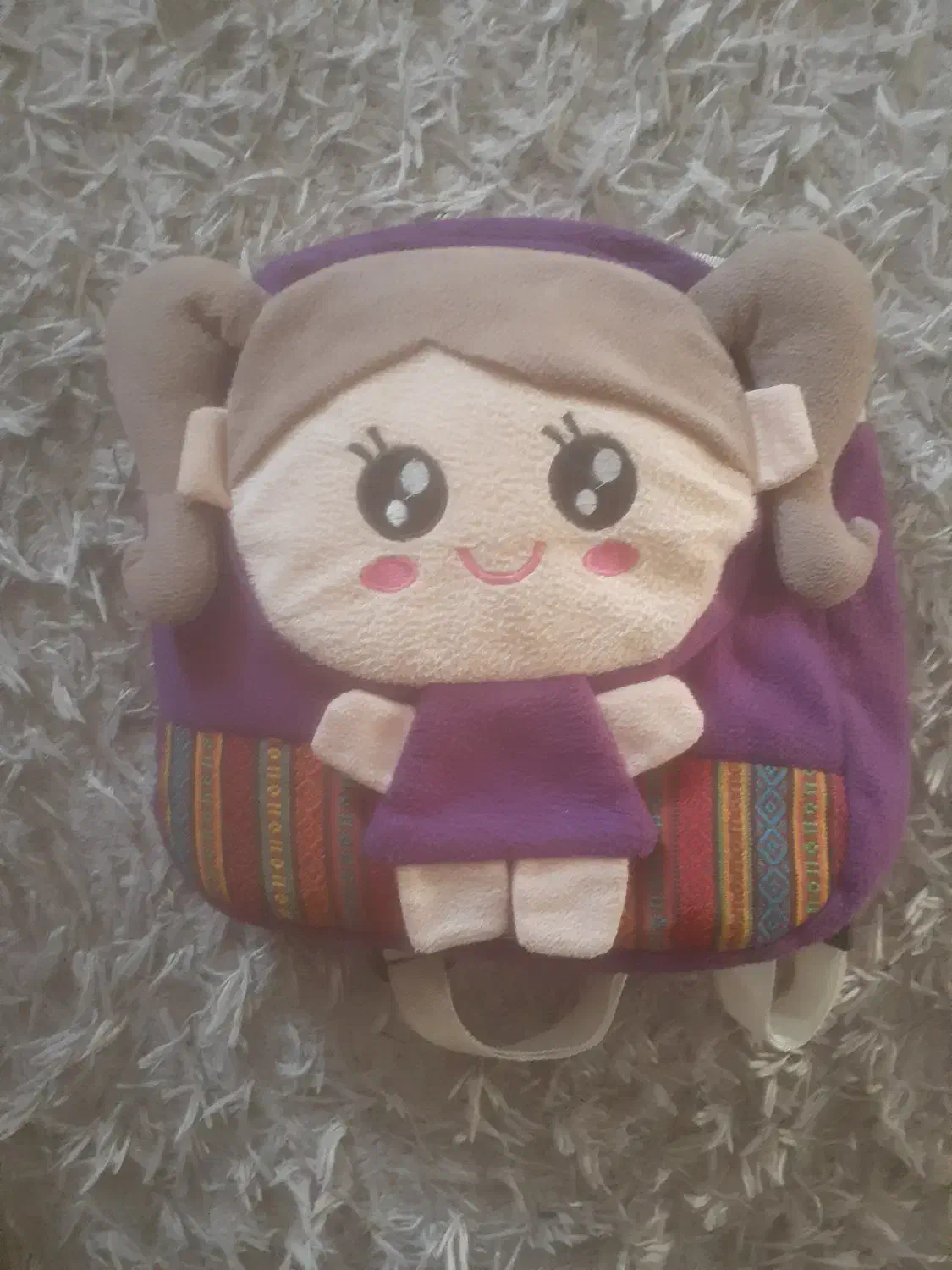 کیف پیدا شده|اشیا|نیشابور, فردوسی جنوبی|دیوار