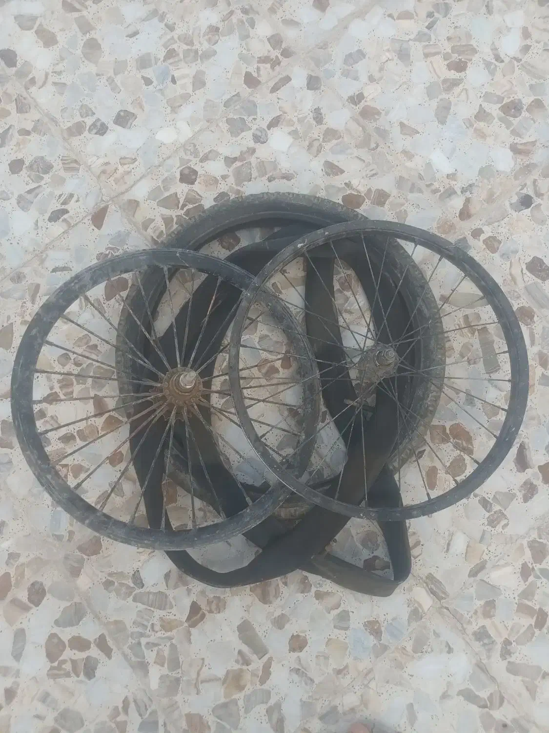 رینگ ولاستیک دوچرخه|دوچرخه، اسکیت، اسکوتر|خاش, |دیوار