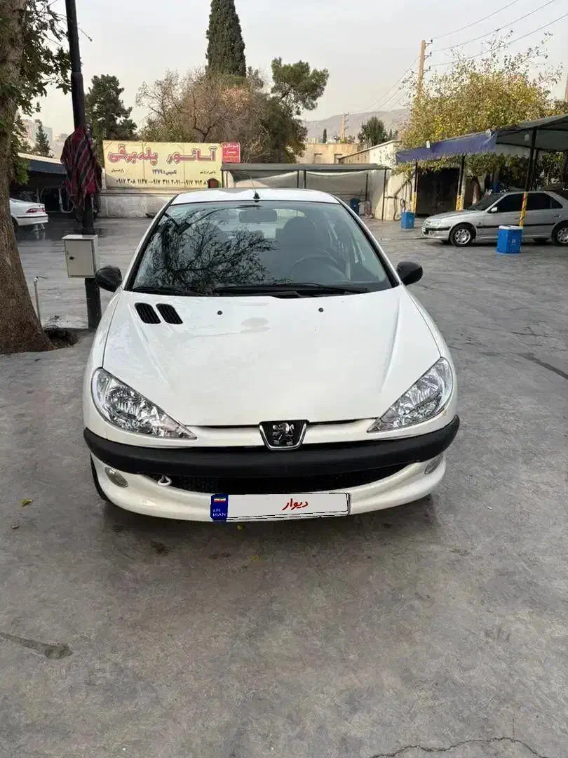 ۲۰۶ تیپ۲ مدل ۹۶|خودرو سواری و وانت|شیراز, سینما سعدی|دیوار