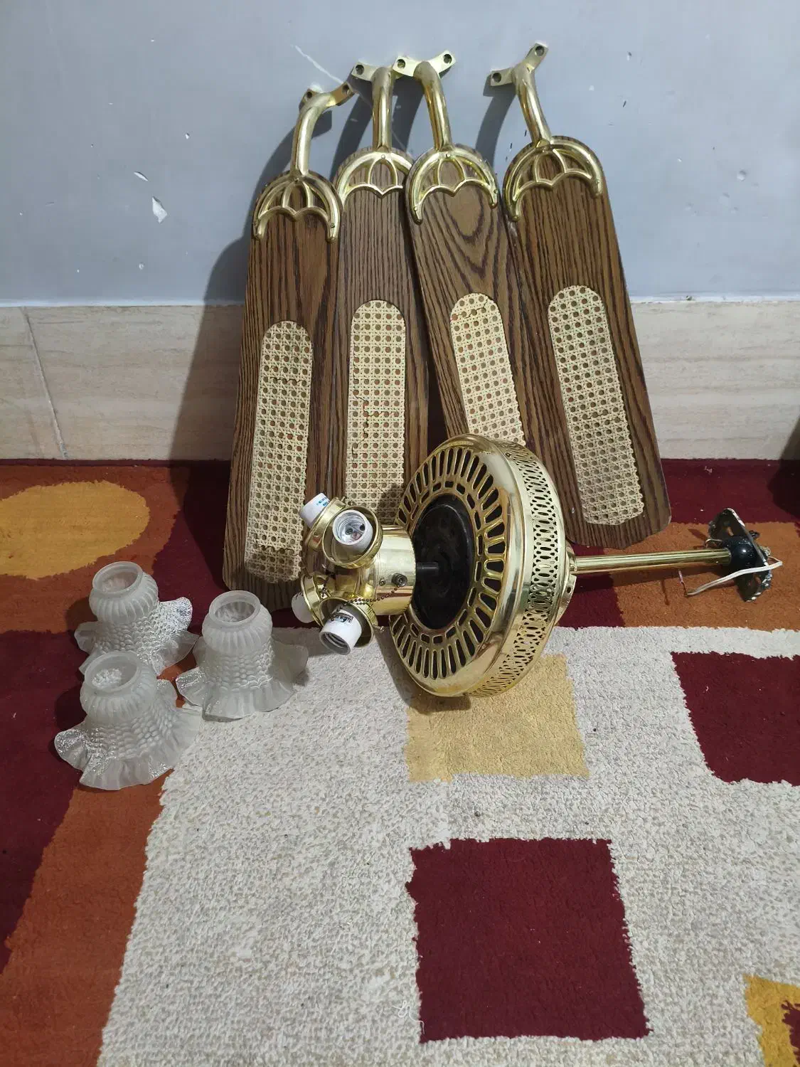 پنکه|پنکه و تصفیه‌کنندهٔ هوا|شیراز, انجیر|دیوار