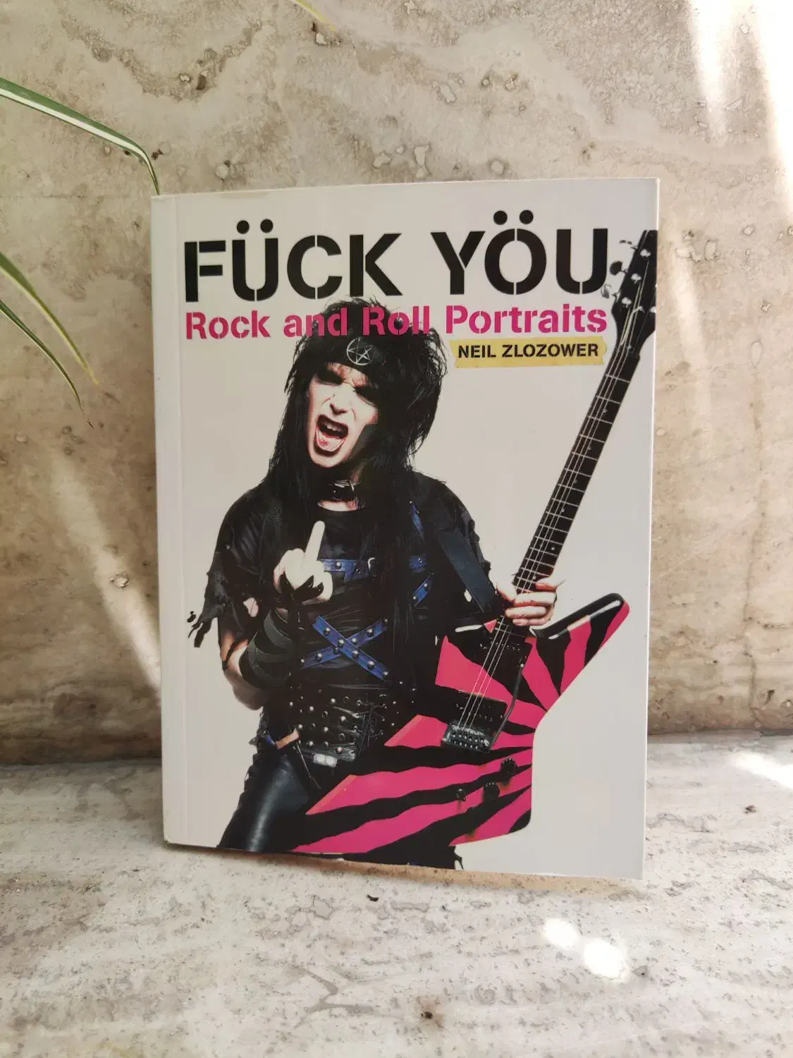 کتاب فوق عطیقه راک متال اورجینال 2008|کلکسیون و سرگرمی|کرج, شهرک بنفشه|دیوار