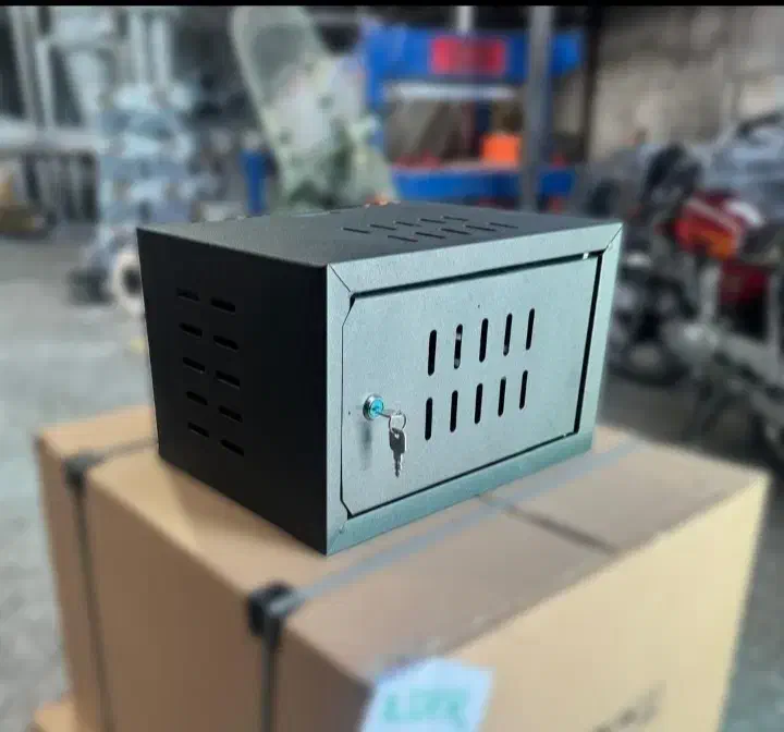 فروش انواع (رکDVR،رک دیواری وایستاده)|دوربین مداربسته|خمینی‌شهر, |دیوار