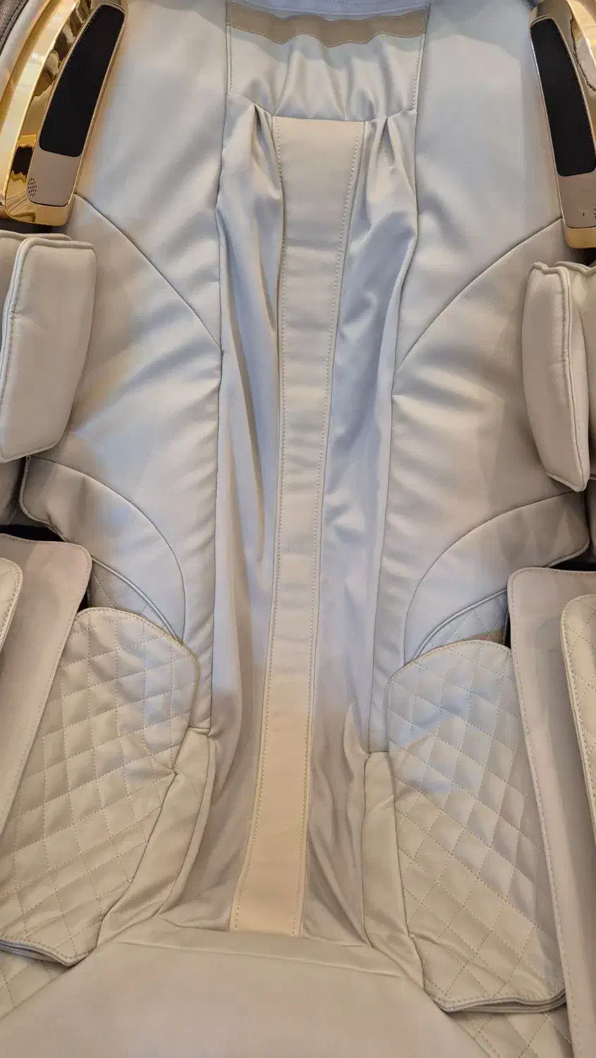 صندلی ماساژور آرونت فول امکانات|تجهیزات ورزشی|تهران, ایران|دیوار