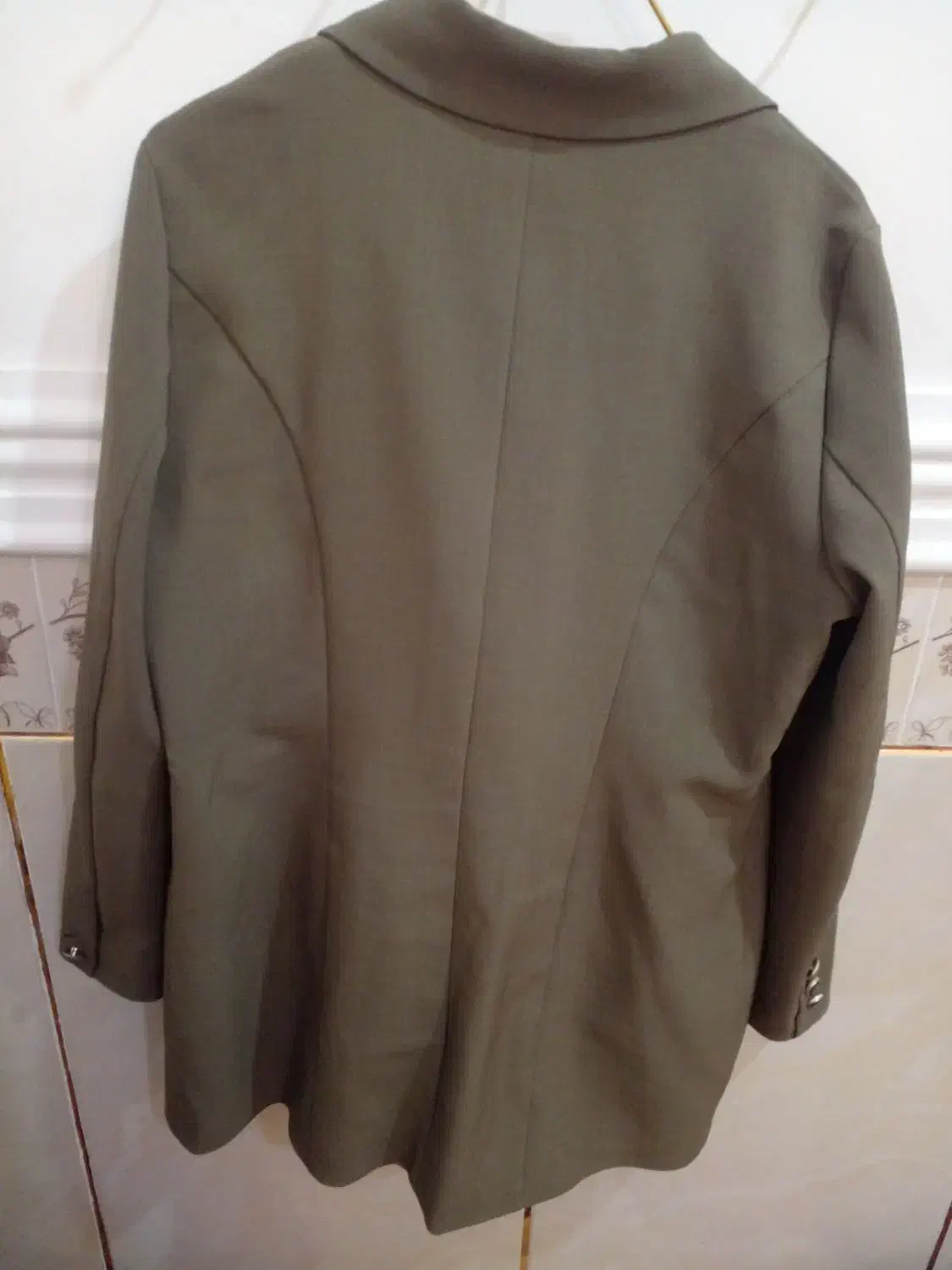 مانتو|لباس|سراوان, |دیوار