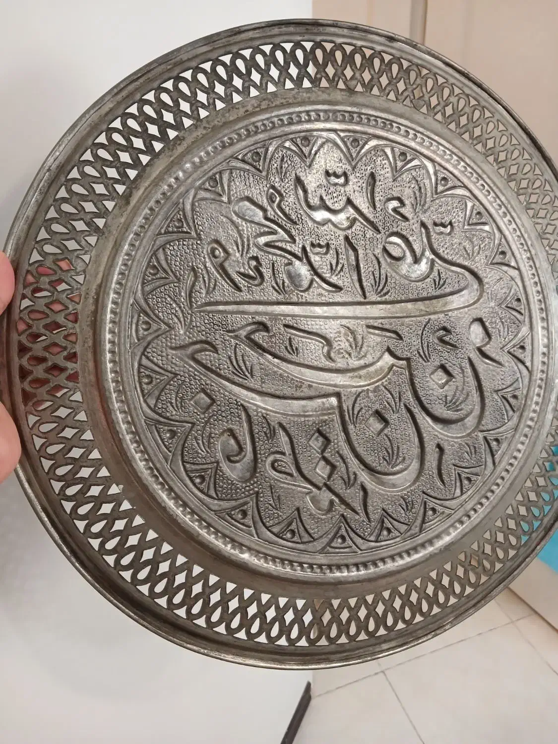 دیوارکوب قدیمی|کلکسیون اشیاء عتیقه|چهارباغ, |دیوار