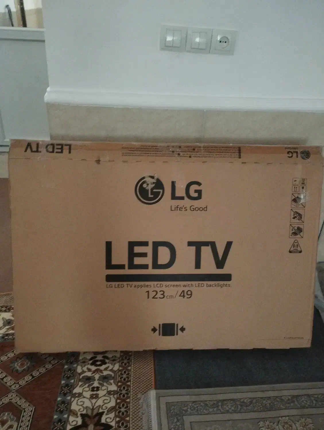 فروشی|تلویزیون و پروژکتور|فیروزآباد (فارس), |دیوار