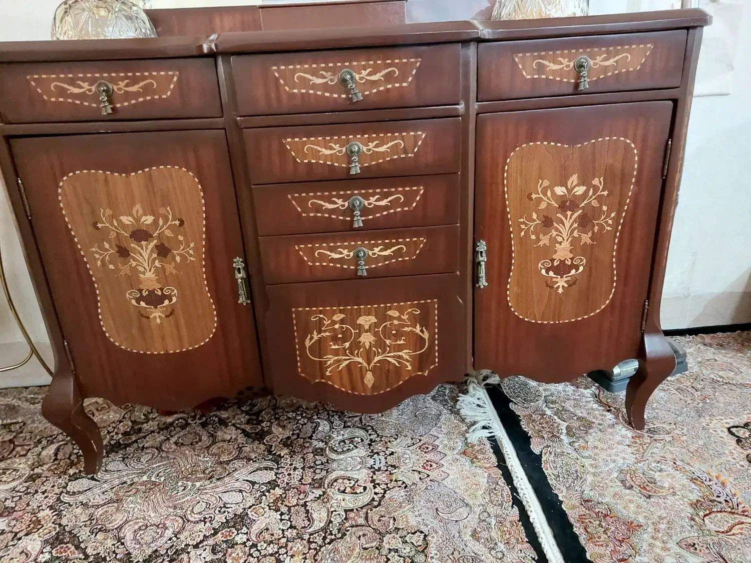 کنسول بدون آیینه|بوفه، ویترین، کنسول|قم, شاه سید علی|دیوار