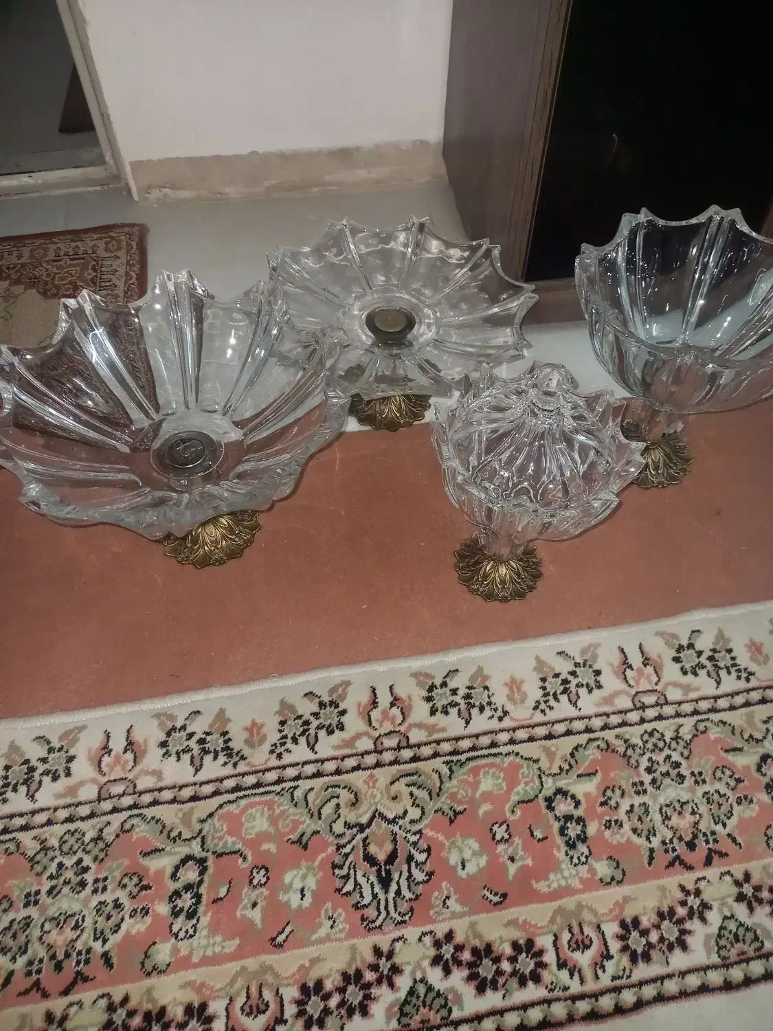 سرویس پذیرایی|ظروف سرو و پذیرایی|شازند, |دیوار