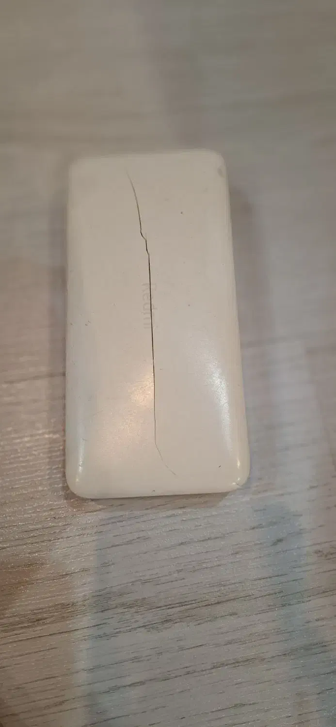 پاوربانک نو استفاده نشده فقط پلاستیک روش ترک|لوازم جانبی موبایل و تبلت|ابهر, |دیوار