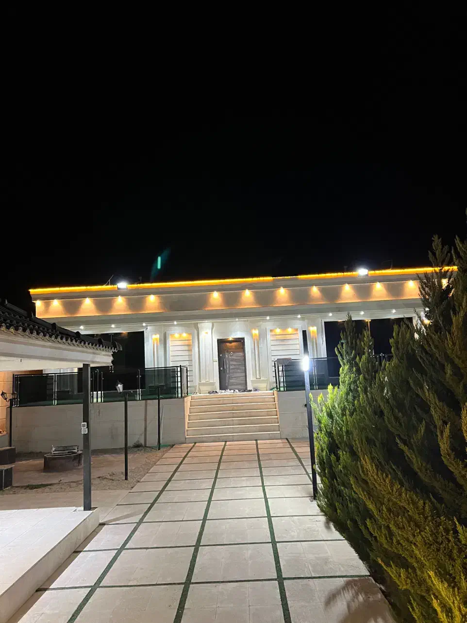 اجاره باغ ویلا استخر سرپوشیده آبگرم صدرا قلات|اجارهٔ کوتاهمدت ویلا و باغ|شیراز, قلات|دیوار